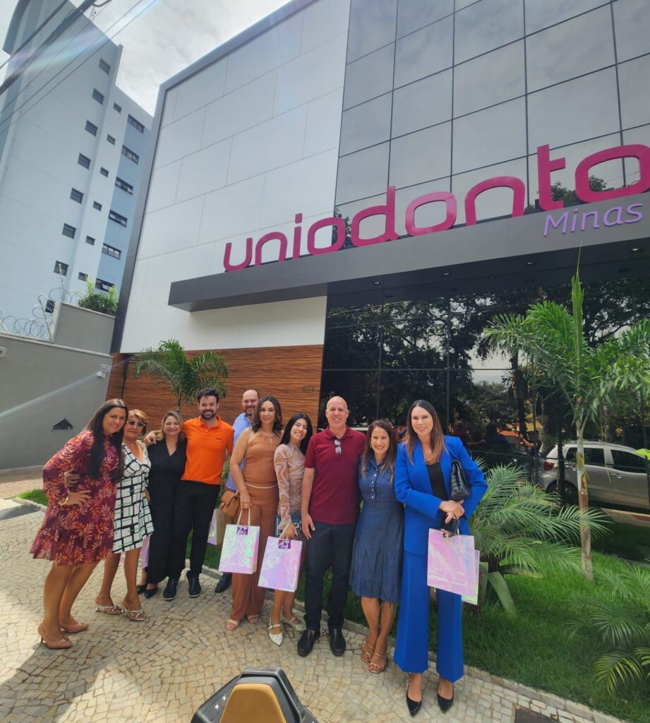 cafe-com-imprensa-uniodonto-minas-2